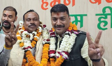 *दीनदयाल नगर वार्ड नंबर 13 में खिला कमल, बीजेपी में उत्साह, जिलाध्यक्ष ठाकुर बोले आपसी कलह और हार से निराश हैं कांग्रेसी, भारी बहुमत से बनेगी भाजपा की नगर सरकार*