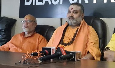 *सरकंडा सुभाष चौक में असामाजिक तत्व युवक ने किया पीतांबरा पीठाधीश्वर पर हमला: चैत्र नवरात्र धार्मिक अनुष्ठान में विघ्न बाधा पहुंचाने का प्रयास, संत समाज ने की निंदा, पुलिस और जिला प्रशासन से की गई सुरक्षा की मांग*