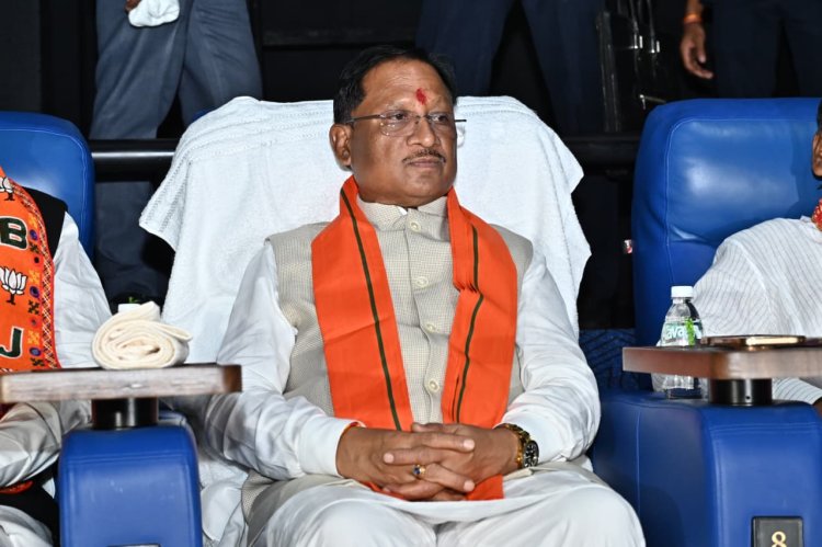 मोदीजी के जीवन पर आधारित फिल्म देखने पहुंचे मुख्यमंत्री साय, प्रदेश अध्यक्ष किरण देव सहित मंत्रीगण रहे उपस्थित