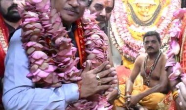 मुख्यमंत्री श्री विष्णु देव साय ने रतनपुर महामाया मंदिर में नवरात्रि पर की पूजा अर्चना
