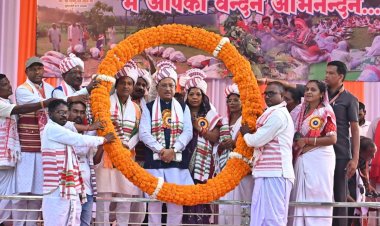 करमा महोत्सव हमारी प्राचीन और गौरवशाली परंपरा का प्रतीक: मुख्यमंत्री श्री विष्णुदेव साय