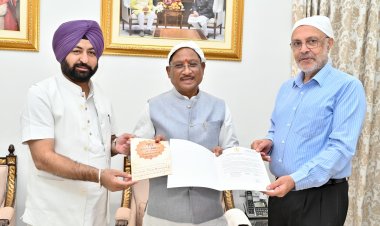 गुरु तेग बहादुर जी के 350वें शहीदी दिवस पर आयोजित कार्यक्रम में मुख्यमंत्री को दिया आमंत्रण