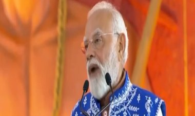 PM Shri Modi Hails Chhattisgarh CM Shri Vishnu Deo Sai at Tribal Pride Day Event in Gujarat