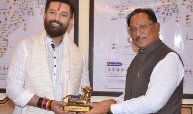 मुख्यमंत्री श्री विष्णुदेव साय की केंद्रीय मंत्री श्री चिराग पासवान के साथ अहम मुलाकात, राज्य में खाद्य प्रसंस्करण को मिलेगी नई दिशा