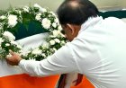 *Chief Minister Shoulders Mortal Remains of Late Shri Shukla, Bids a Solemn Final Adieu*