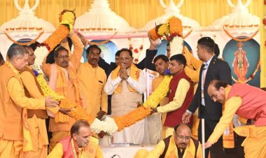 गायत्री मंत्र मानव जीवन को ऊर्जावान और संस्कारित बनाते हैं: मुख्यमंत्री श्री विष्णु देव साय