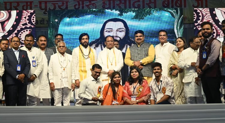 छत्तीसगढ़ सरकार बाबा गुरु घासीदास के बताए मार्ग पर चलकर सभी समाज के हित में कर रही है कार्य – मुख्यमंत्री श्री विष्णु देव साय